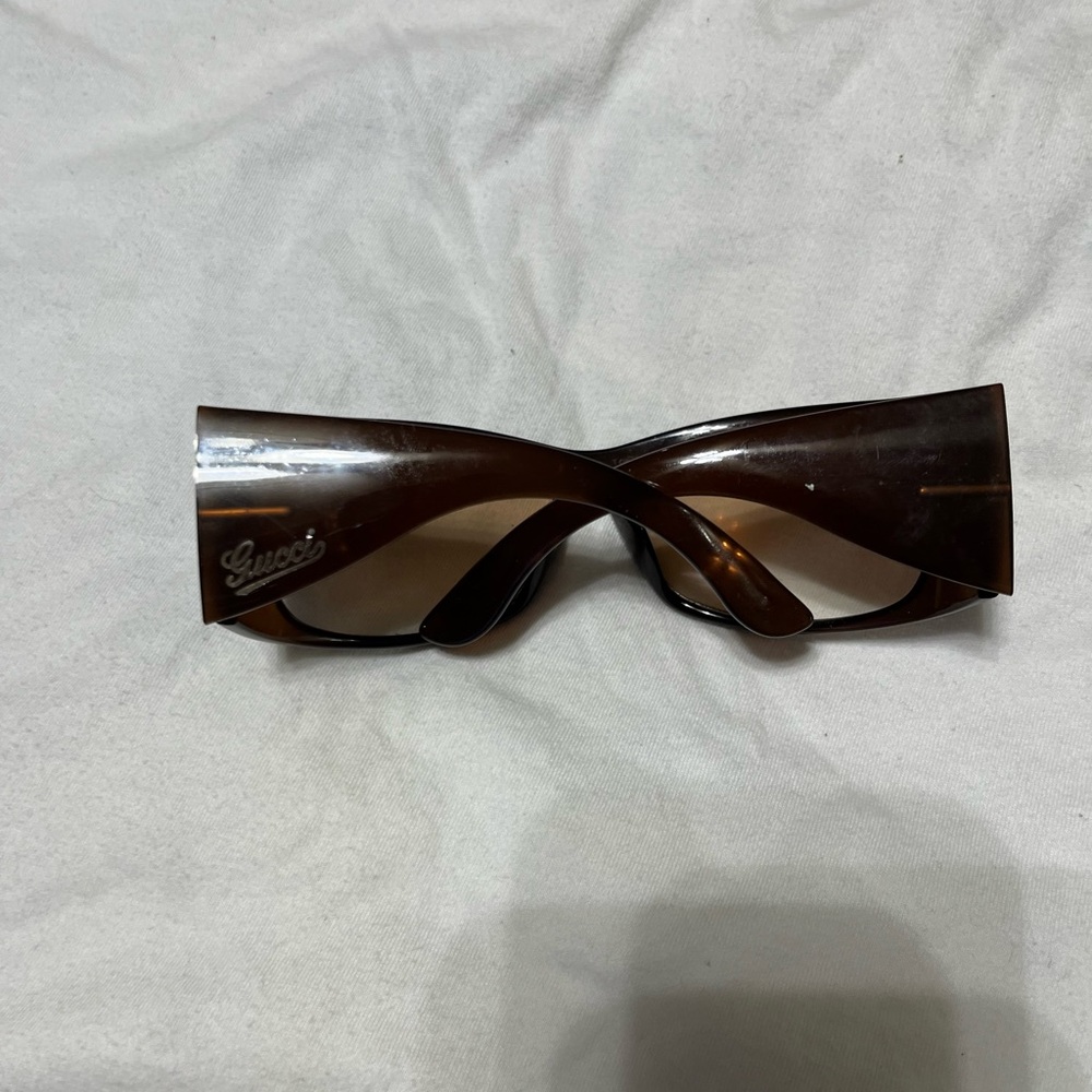 Gucci Black Sunglasses Case - Picture 11 of 11